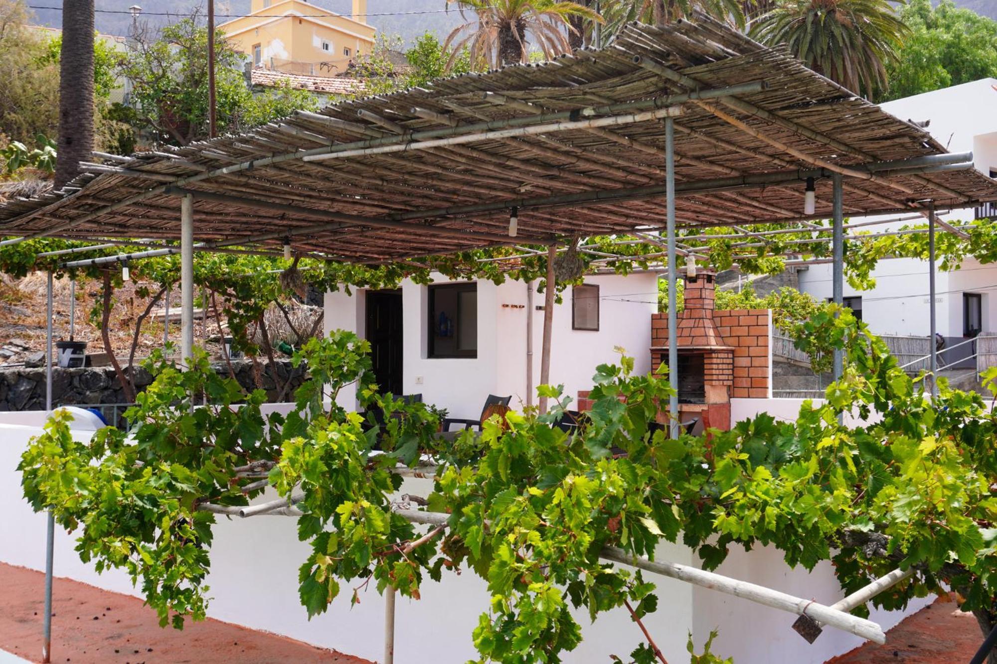 Holiday House Casa Argelio Alojera Eksteriør billede