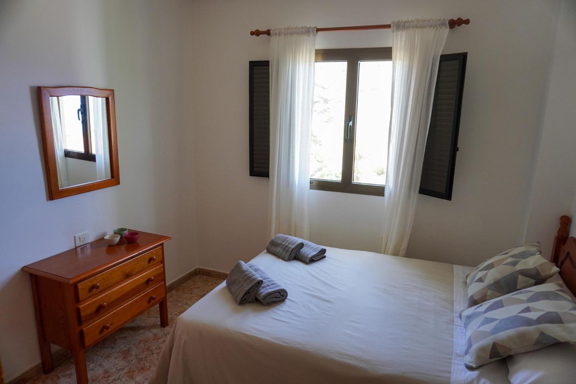 Holiday House Casa Argelio Alojera Eksteriør billede